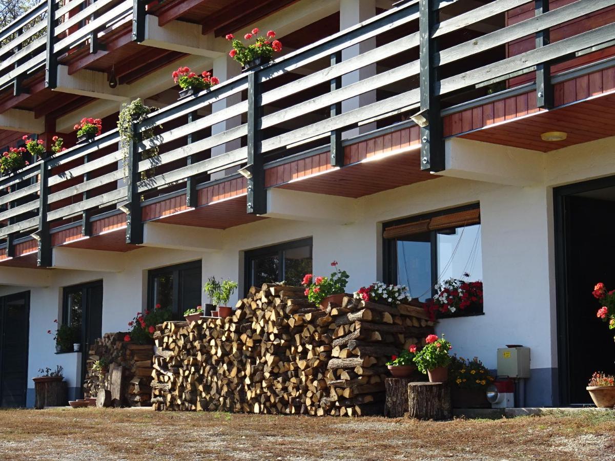 Rejtek Vendeghaz Otel Lispeszentadorján Dış mekan fotoğraf
